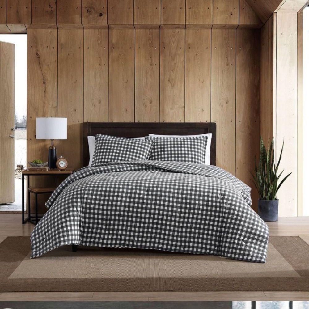 NWT Eddie Bauer Classic Black and White Checkered Reversible Bedding Set